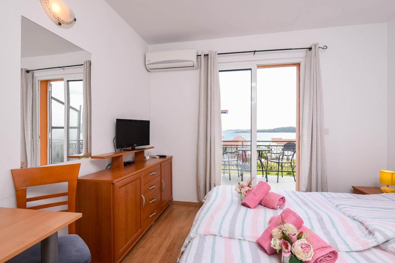 Lulak Studio Apartments Orebić Exterior foto